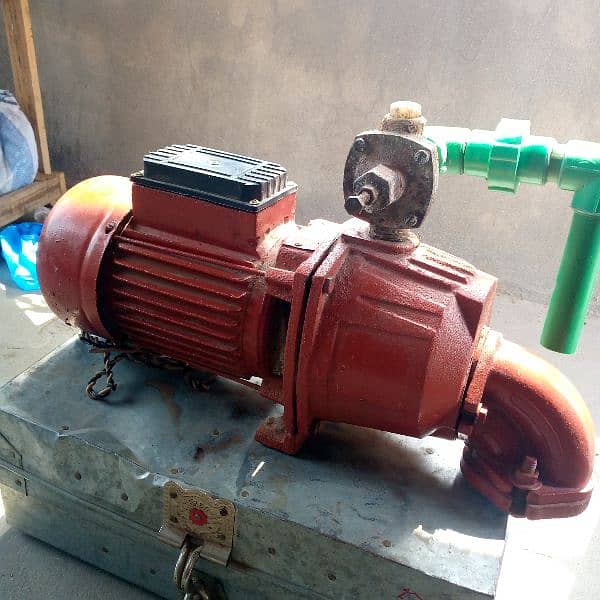 oregnal Golden water pump for sale 0