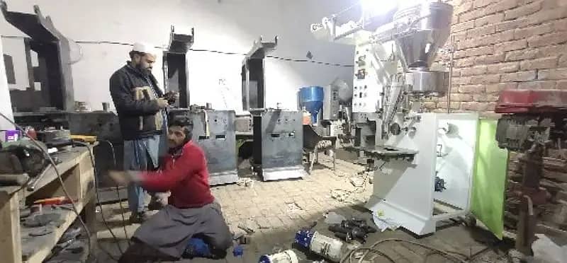 Packing Machines for all Products available in over all pakistan 5