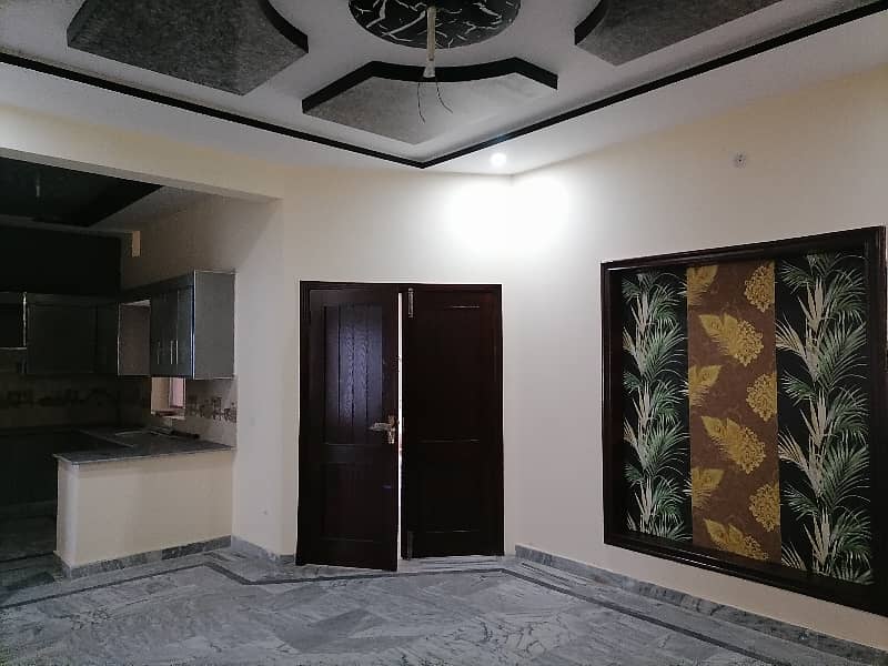 Spacious House Is Available For sale In Ideal Location Of Millat Road 7