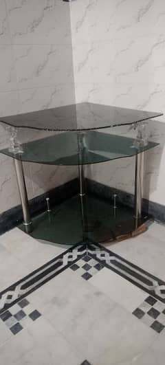 corner table and serving table