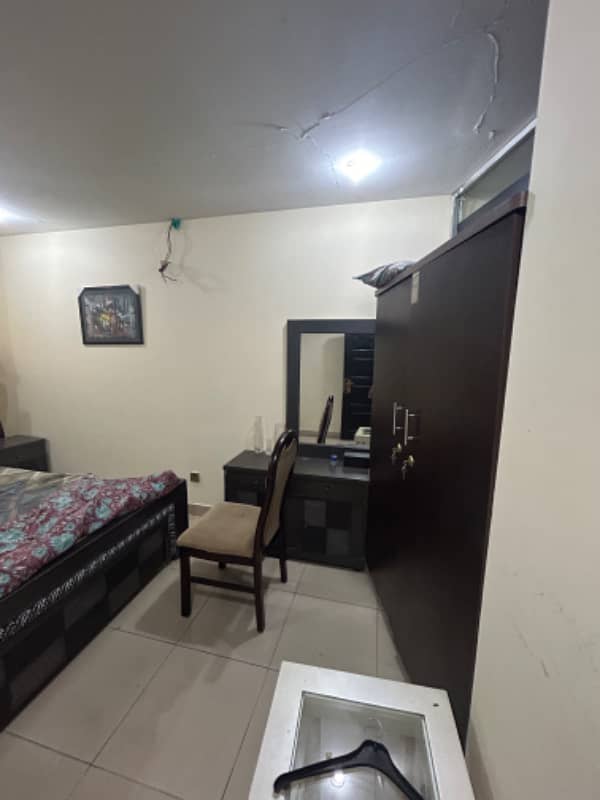 2 Bed furnished apertment for rent in phase 7 2