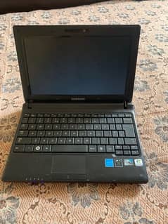Samsung mini laptop 13’’ 0