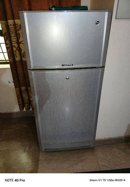 pel aspire medium size fridge for sale 3