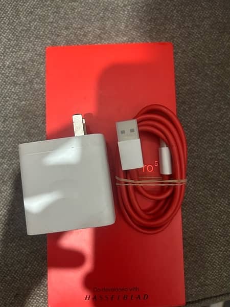 oneplus 9 pro ka 100% original box pulled charger hy 1