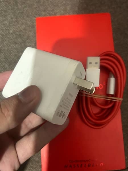 oneplus 9 pro ka 100% original box pulled charger hy 2