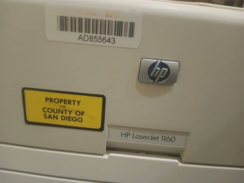 Hp lasser jet printer and original cabels only 1 month used 1