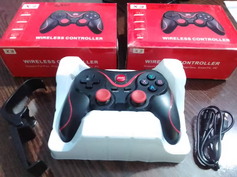 Bluetooth GamePad For Mobile / PC / Tablet (JLM City) 0