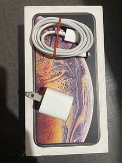 iphone xs max ka 100% original box pulled charger hy 0