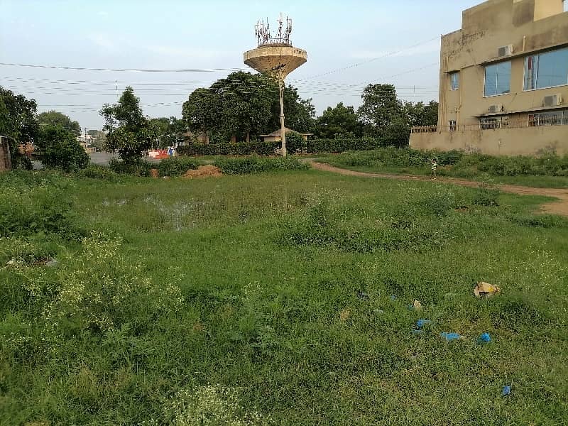 One Kanal Plot For Sale In E Block State Life Housing Society 5