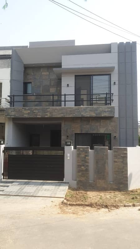 5 Marla Corner Double Unit House Available For Sale 1