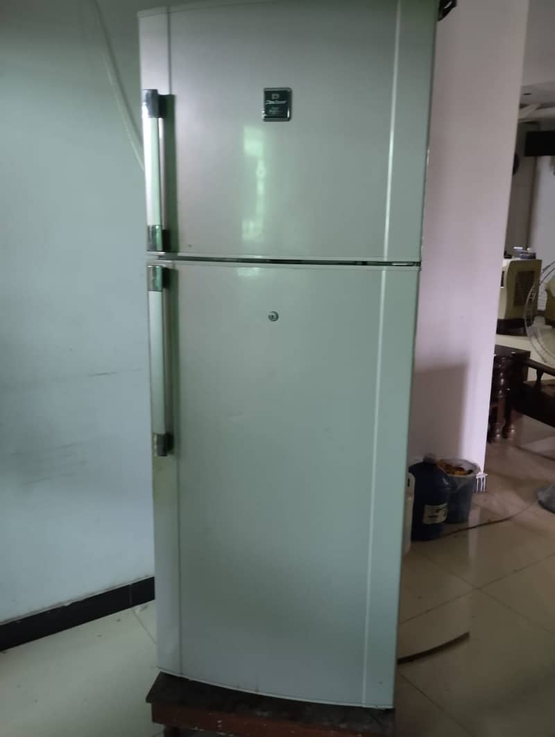 Dawlance refrigerator DW-41-GY, No frost 0