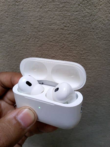 AIRPODS PRO 2 TYPE C USA 1