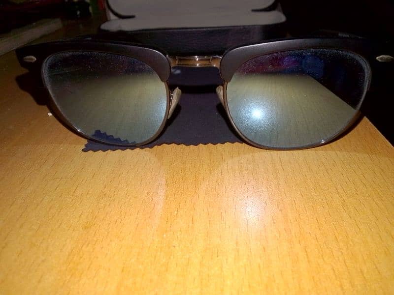 Daniel Klein sunglasses sell 4