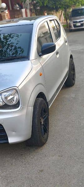 Suzuki Alto 2021 0.3. 4.5. 6.9. 4.3. 1.1. 4 7