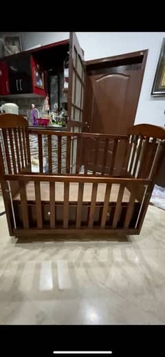 Kids cot / Baby cot / KIds  Wooden cot for sale