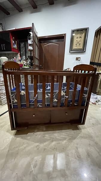 Kids cot / Baby cot / KIds  Wooden cot for sale 2