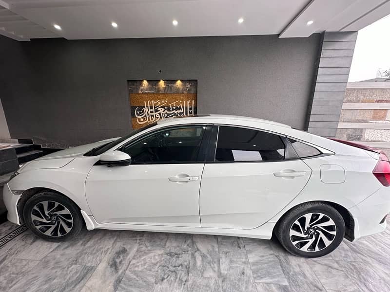 Honda Civic VTi Oriel Prosmatec 2018 9