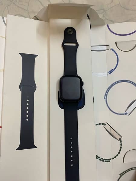 Series 8 Apple watch 45mm 2