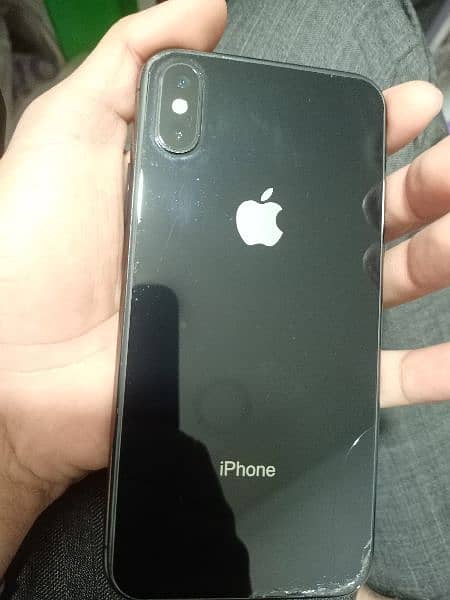 iphone xs non PTA factory set hai good condition ma 0