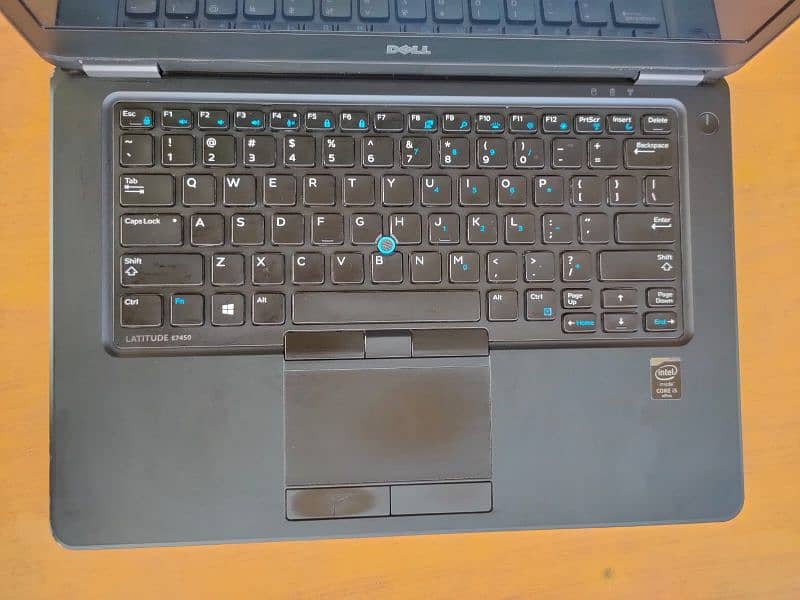 Dell Latitude E7450 1