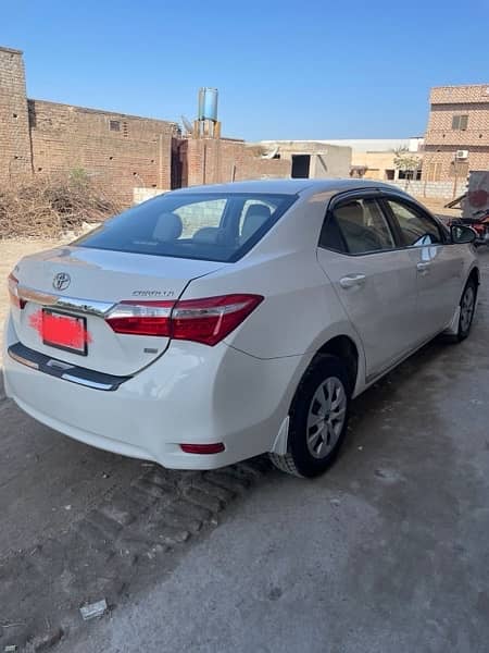 Toyota Corolla GLI 2016 porani chabi 3