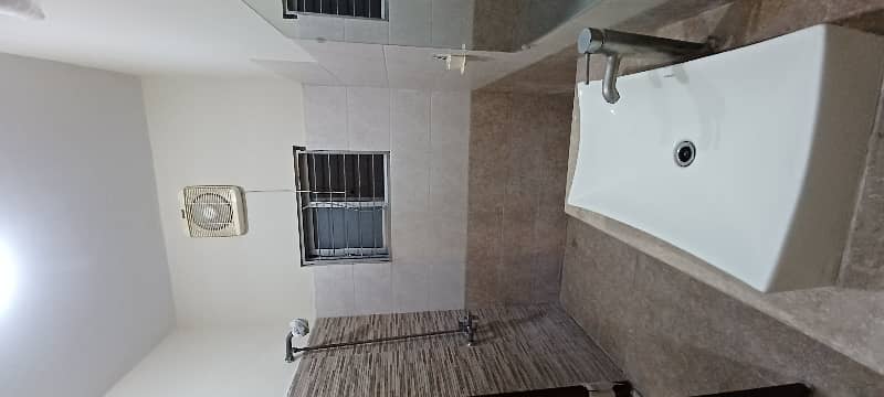 One Kanal 3 Beds Full Renovated Upper Portion For Rent In Phase 4, DHA. 2