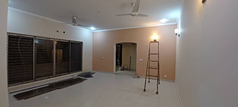 One Kanal 3 Beds Full Renovated Upper Portion For Rent In Phase 4, DHA. 5
