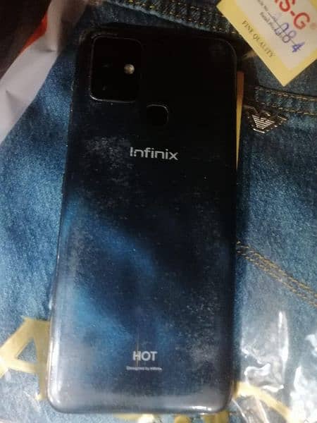 Infinix hot 10 4