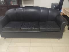 5 Seater Sofa Set Available
