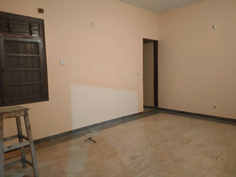 240 Square Yards Portion Available For Rent In Gulistan E Jahaur Block 7 3