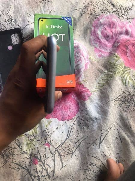 infinix hot 10 2