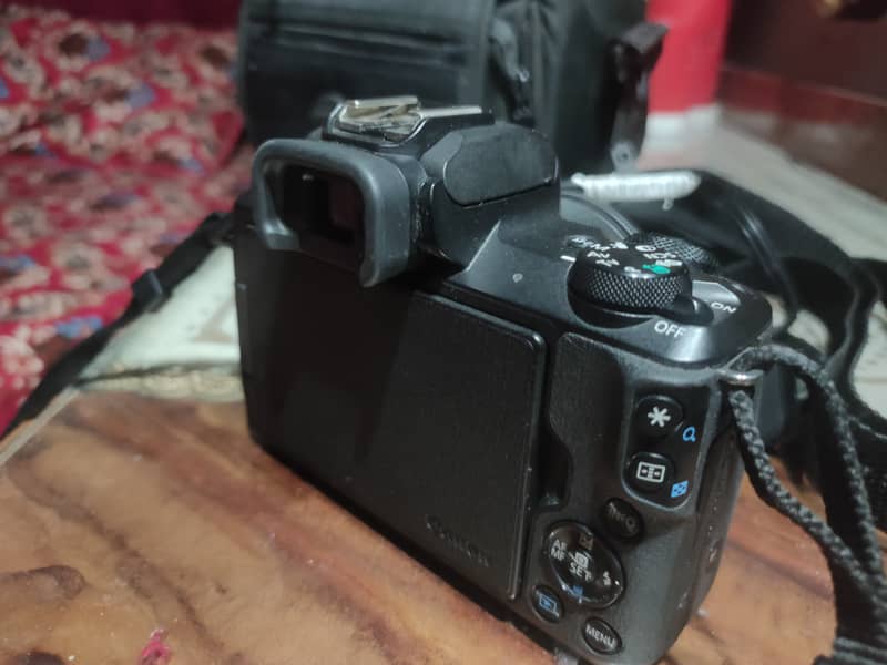 Canon Eos M50 mirrorless Camera 6