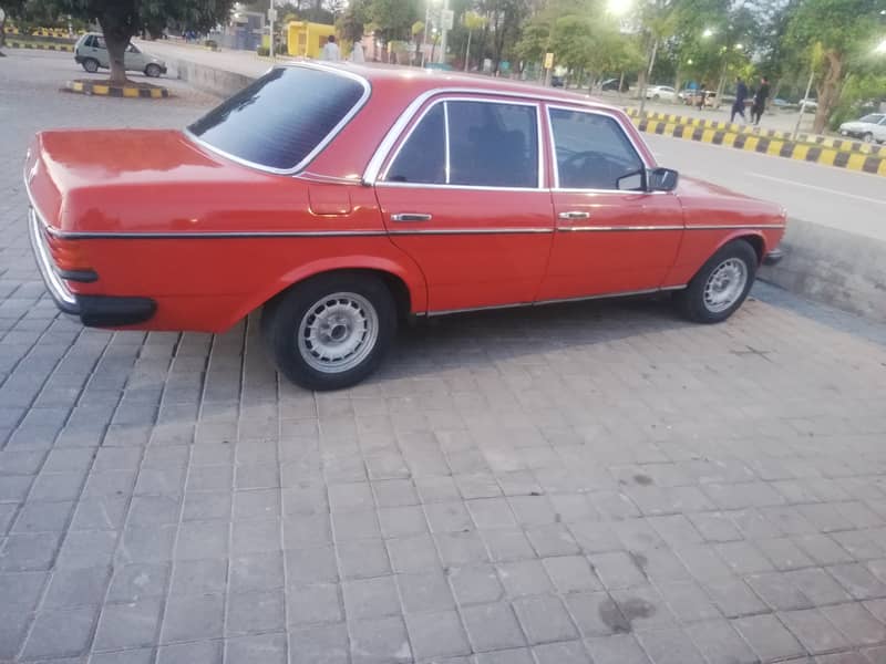 Mercedes benz w123  240 D 1979 exchange possible 3