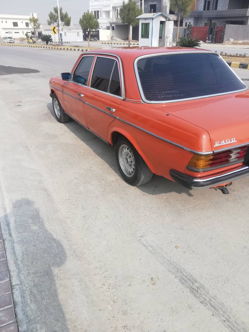 Mercedes benz w123  240 D 1979 exchange possible 7