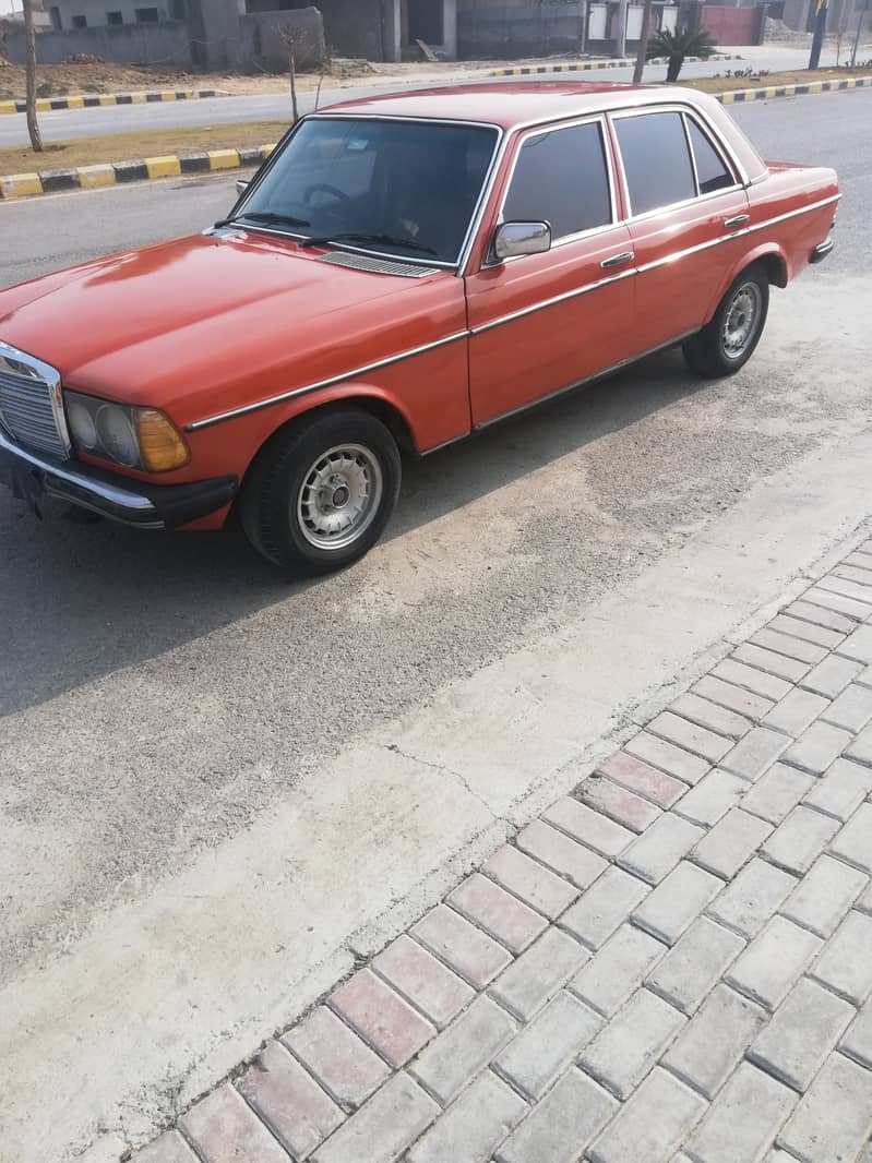 Mercedes benz w123  240 D 1979 exchange possible 10