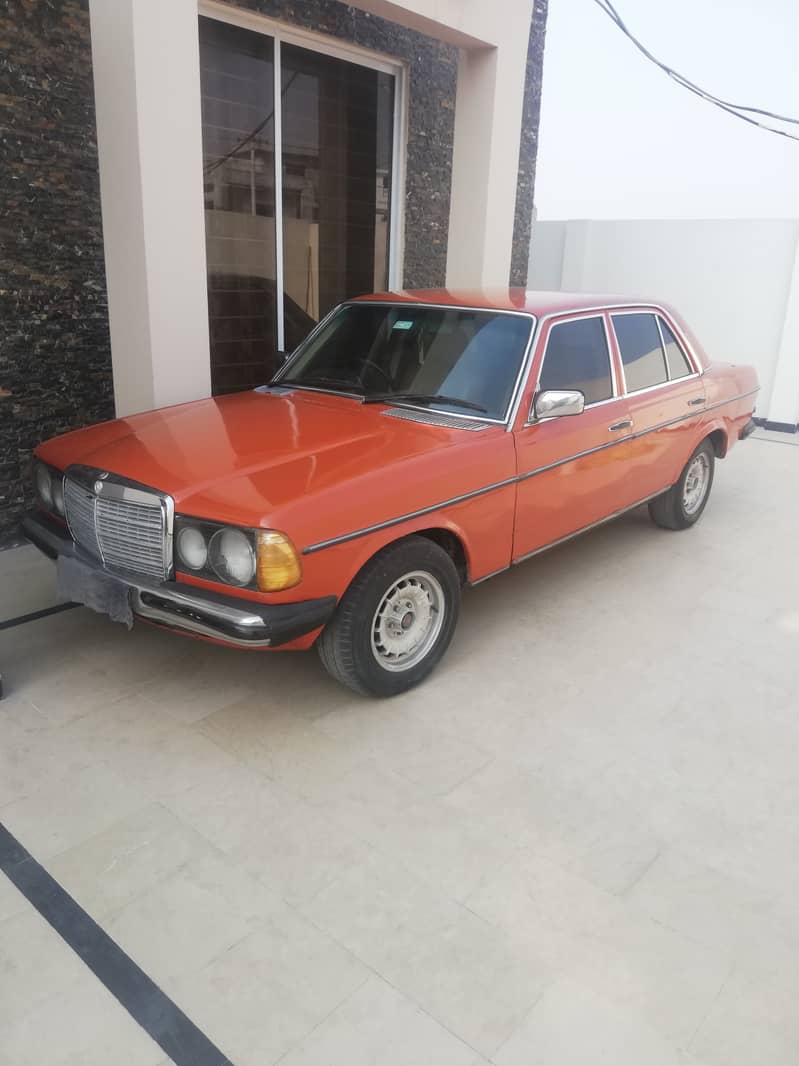 Mercedes benz w123  240 D 1979 exchange possible 17