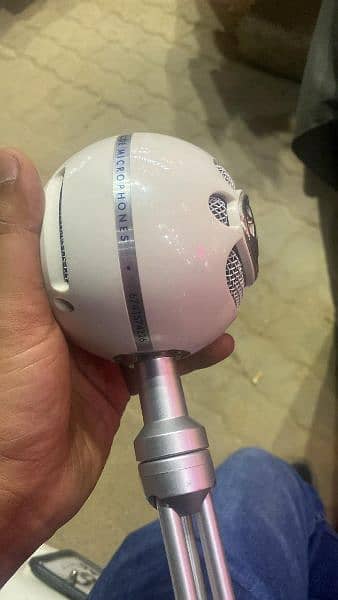 Blue snowball microphone new 0