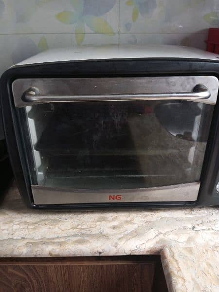oven in a very good condition 1
