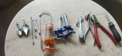 crop needles and syringes of Vetafar Australia