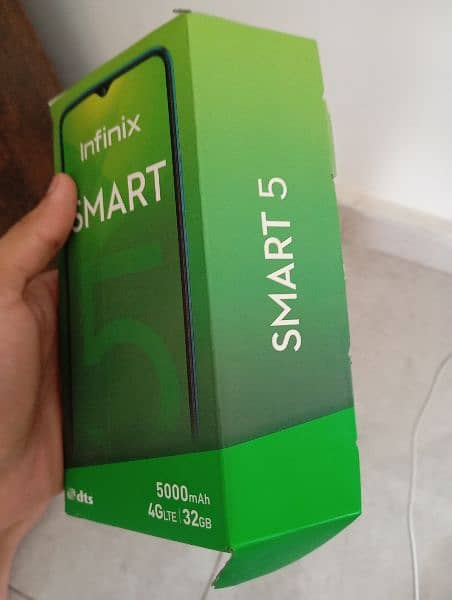 Infinix Smart 5 urgent sale 6.6 inch display 3