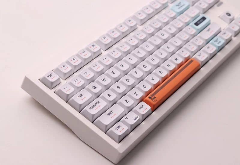 GMK87 Custom Mechanical Keyboard NEW 3