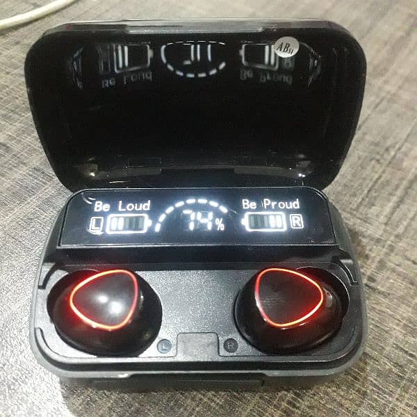 Orignal Earbuds LED Display 1