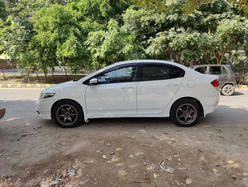 Honda City Aspire 2012 11