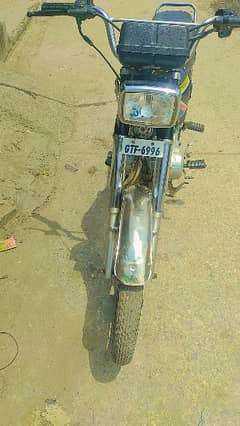 125 bike Punjab num no work lush condion smart card bana ha 0