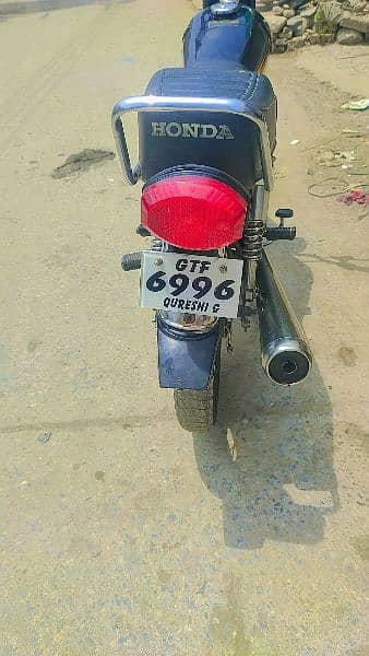 125 bike Punjab num no work lush condion smart card bana ha 2