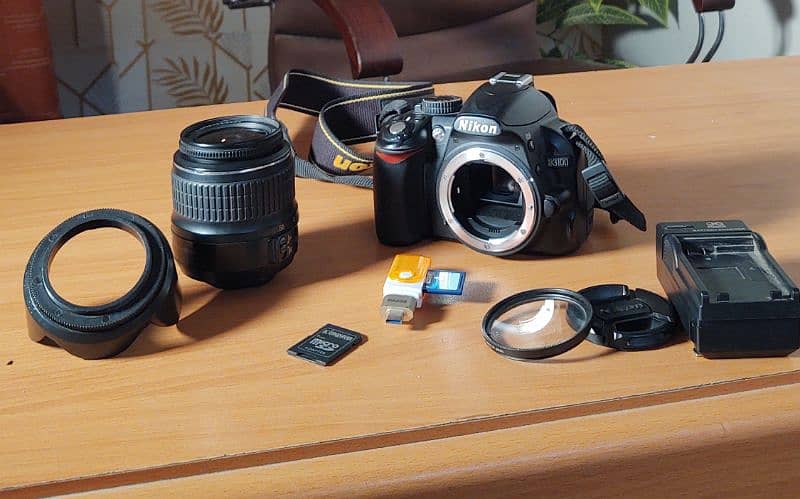Nikon 3100d with double battery 1