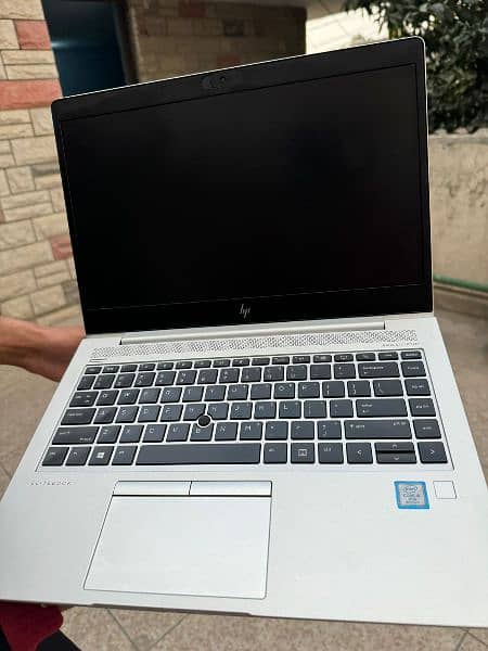 Hp EliteBook 840 g5 i5 8th gen 0