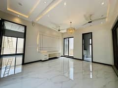 1 KANAL UPPER PORTION AVAILABLE FOR RENT IN DHA PHASE 7 Defence raya 0