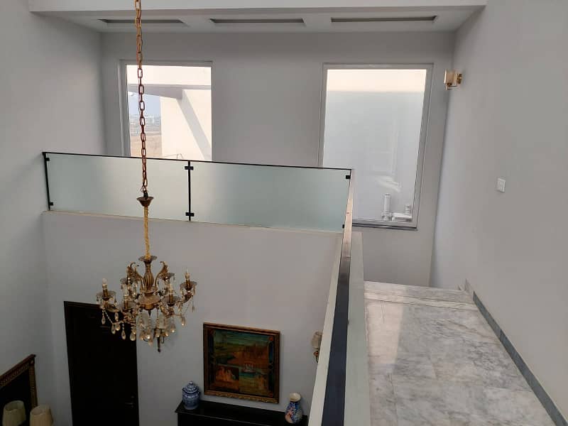 1 KANAL UPPER PORTION AVAILABLE FOR RENT IN DHA PHASE 7 Defence raya 1