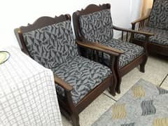 5 seater wooden sofa set for sale 03334757857